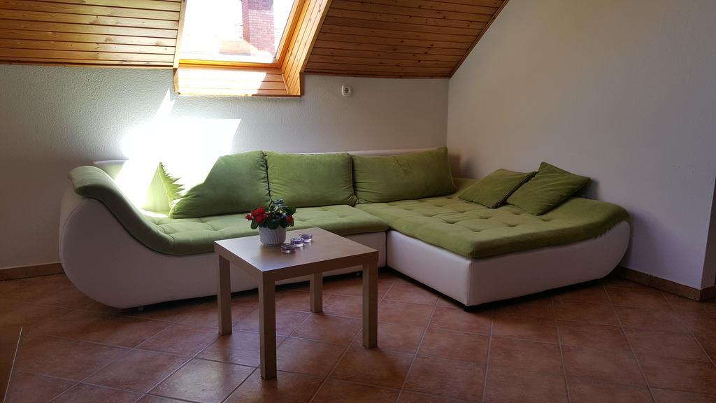 Apartman Nora Ii. Buk Exterior photo
